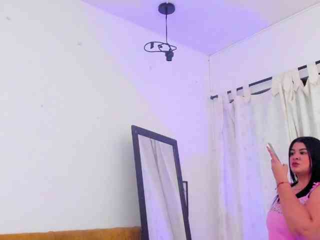 Katty-West webcam