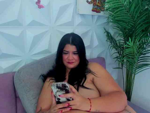 Katty-West webcam