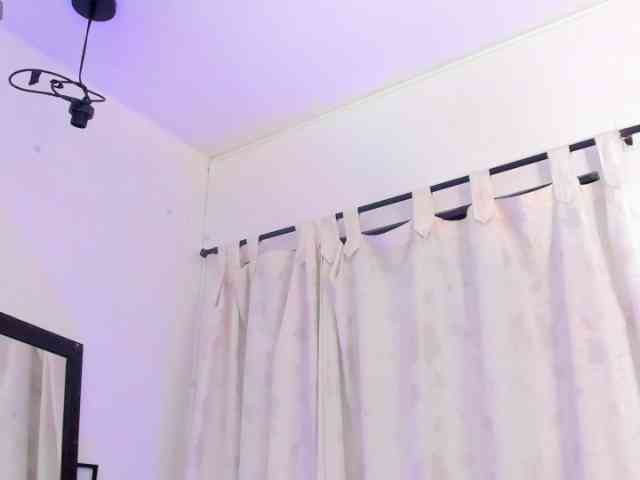 Katty-West webcam
