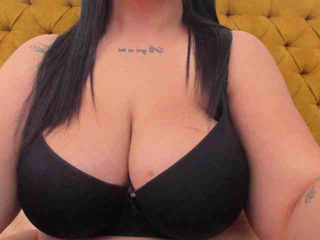 Katty-West webcam