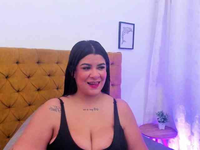 Katty-West webcam