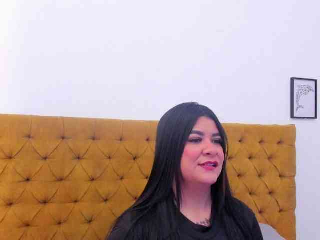 Katty-West webcam