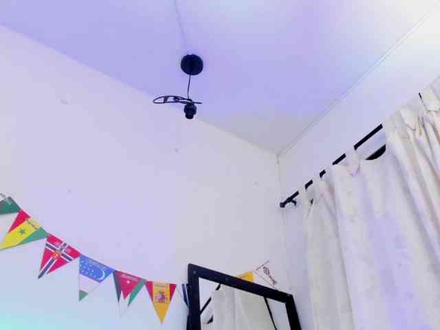 Katty-West webcam