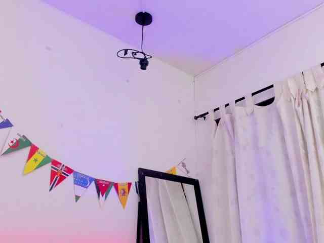 Katty-West webcam
