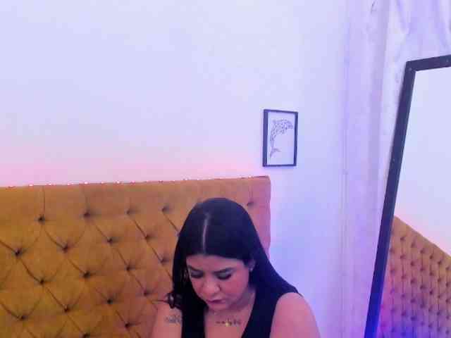 Katty-West webcam