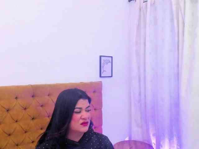 Katty-West webcam