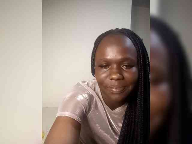 Nonnie webcam