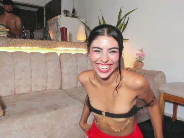 HoneyLuxuryCouple live cam on BongaCams
