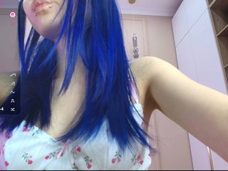 Image capture of moonmimi