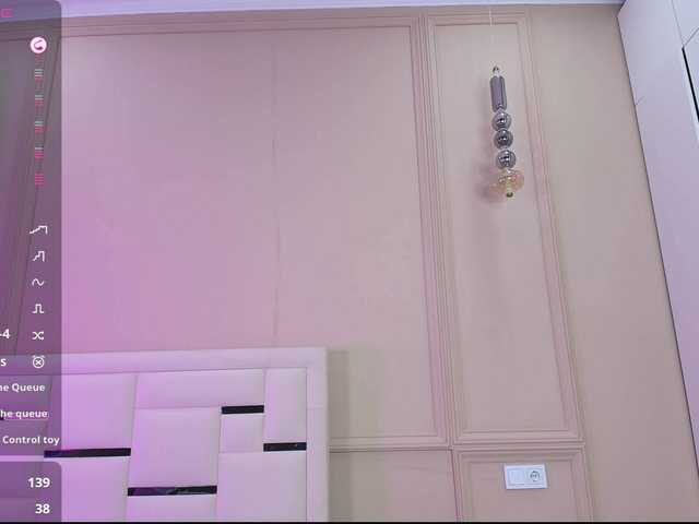 moonmimi's BongaCams show and profile