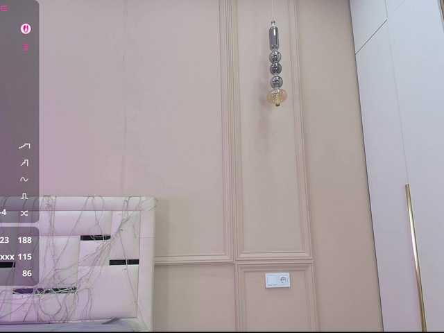 moonmimi's BongaCams show and profile