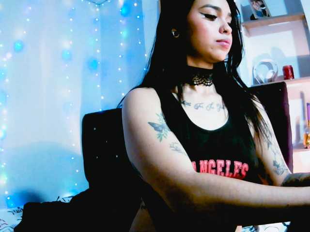 LunaVelvet7 live cam on BongaCams