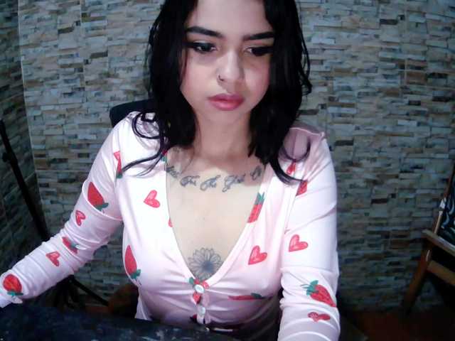 LunaVelvet7 live cam on BongaCams