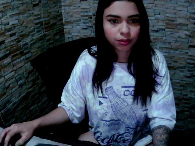 LunaVelvet7 live cam on BongaCams