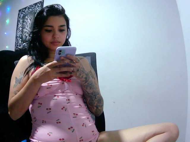 LunaVelvet7 live cam on BongaCams