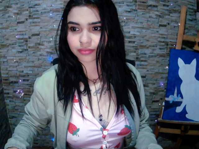 LunaVelvet7 live cam on BongaCams