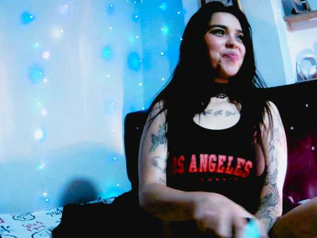 LunaVelvet7 live cam on BongaCams