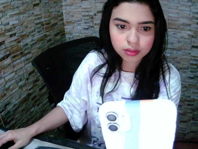 LunaVelvet7 live cam on BongaCams