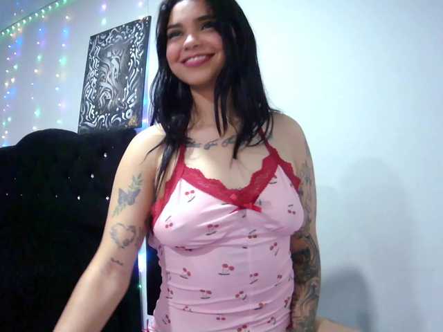 LunaVelvet7 live cam on BongaCams
