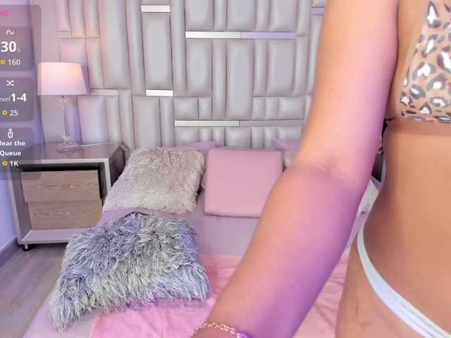 MaddyCarson's BongaCams show and profile