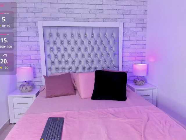 MaddyCarson's BongaCams show and profile