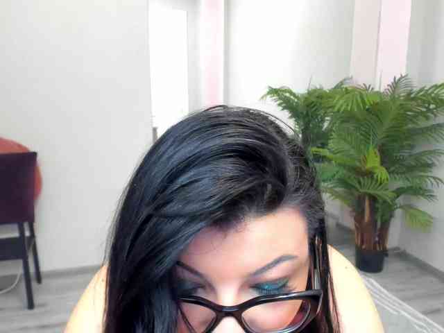 NickyStarr webcam