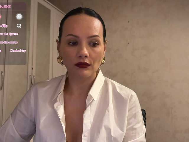 DominatriS live cam on BongaCams