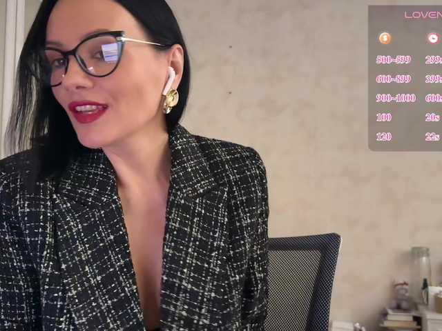 DominatriS live cam on BongaCams