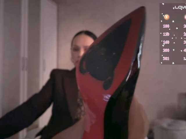 DominatriS live cam on BongaCams