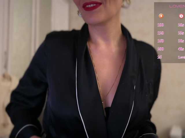 DominatriS live cam on BongaCams