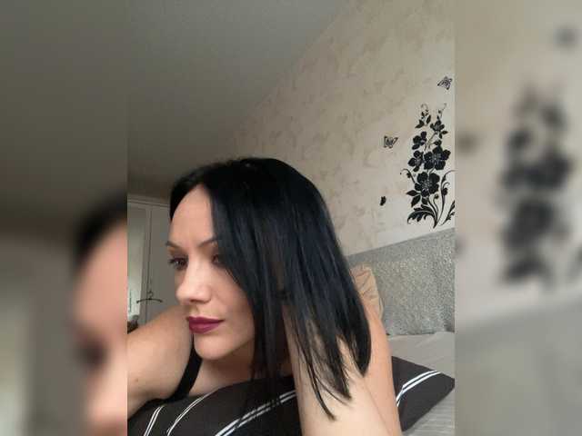 DominatriS live cam on BongaCams