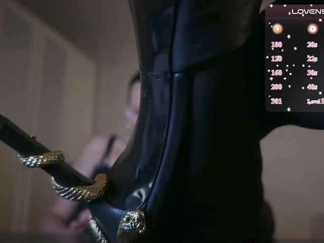 DominaInferni_Venus live cam preview