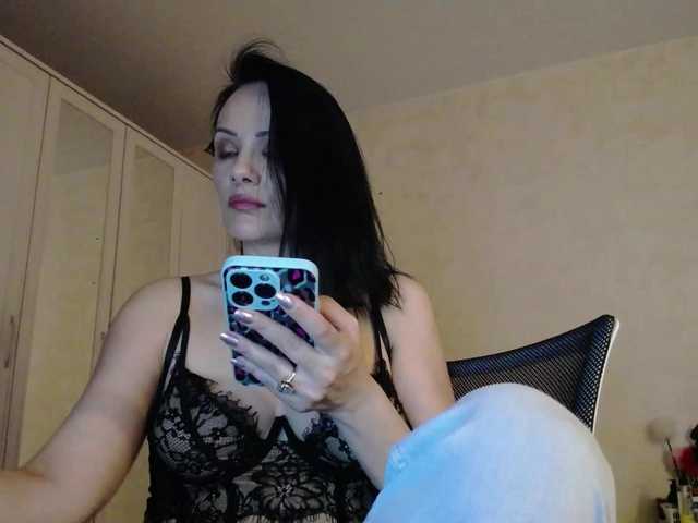 DominatriS live cam on BongaCams
