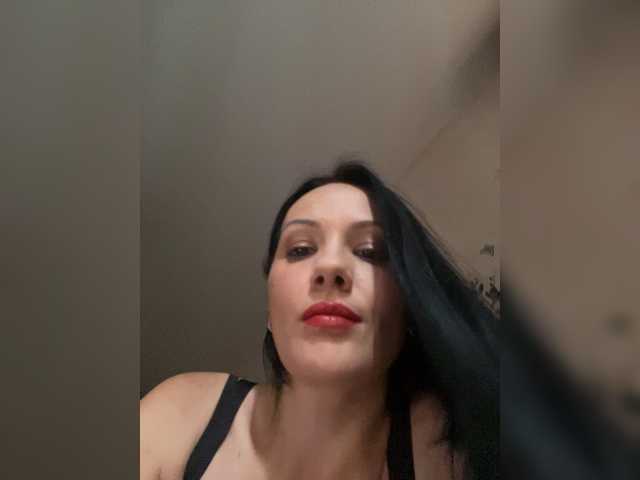 DominatriS live webcam show