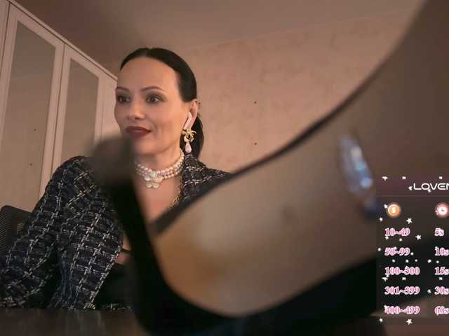 DominatriS live cam on BongaCams