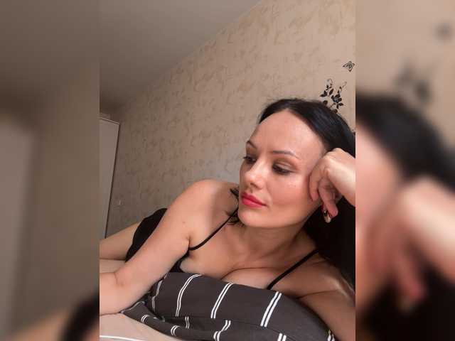 DominatriS live cam on BongaCams