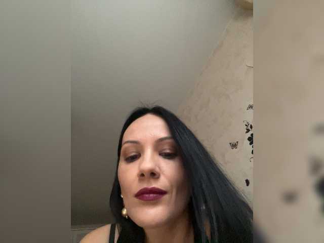 DominatriS live webcam show