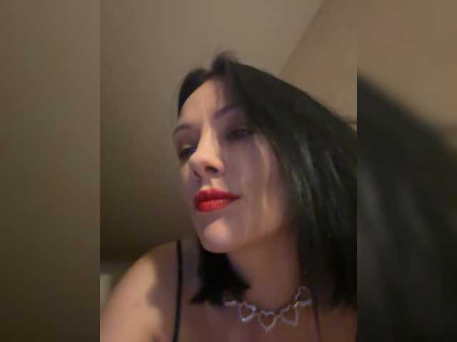 DominatriS live cam on BongaCams
