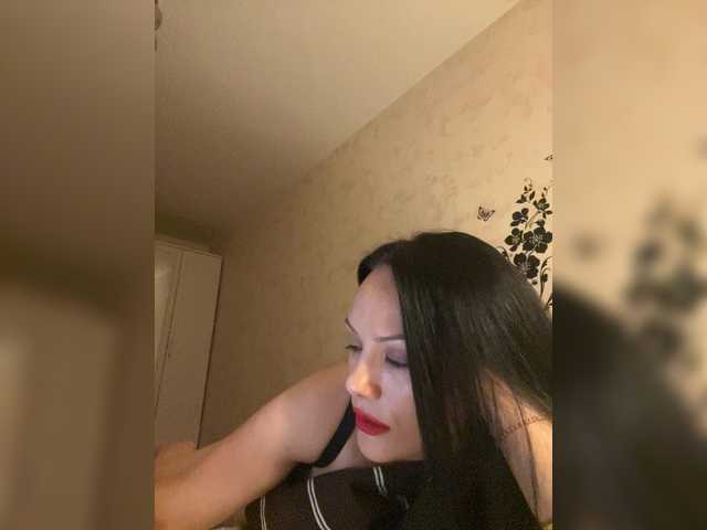 DominatriS live webcam show