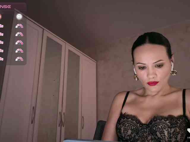 DominatriS webcam