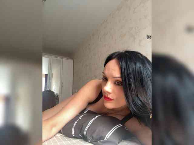 DominatriS webcam