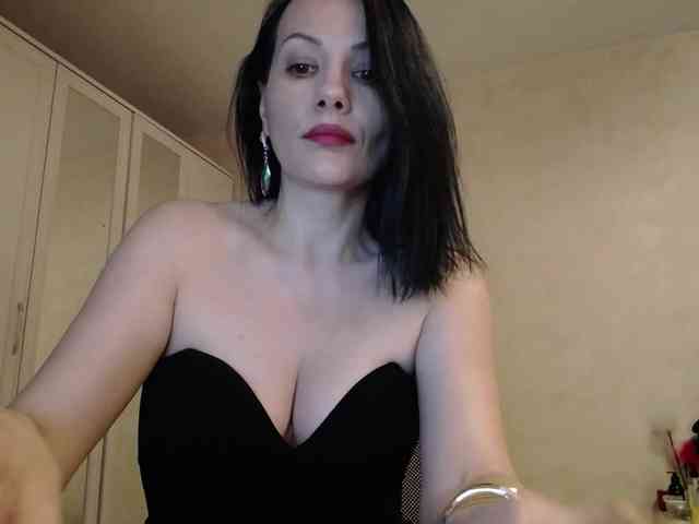 DominatriS webcam