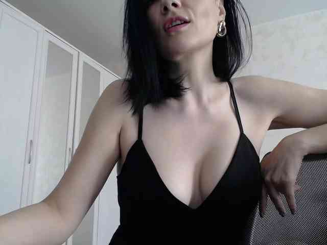 DominatriS webcam