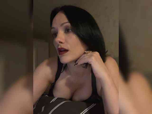 DominatriS webcam