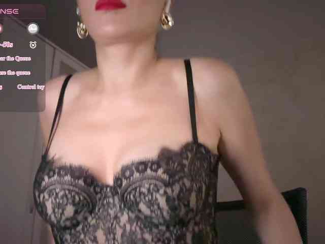 DominatriS webcam