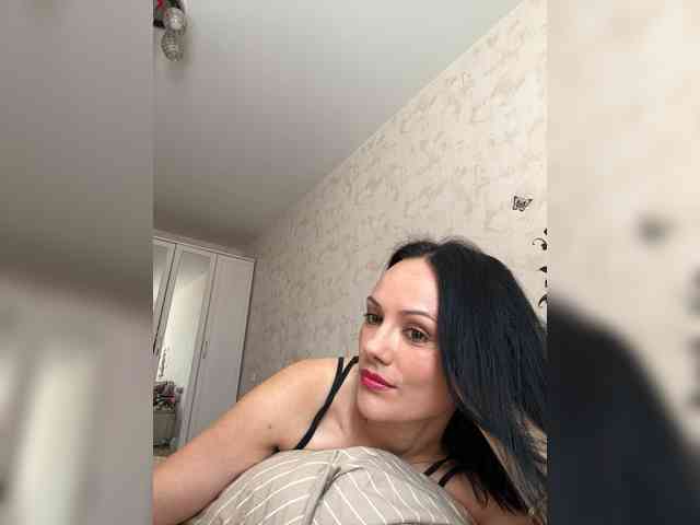 DominatriS webcam