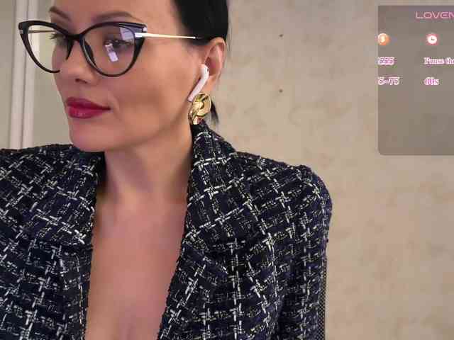 DominatriS webcam