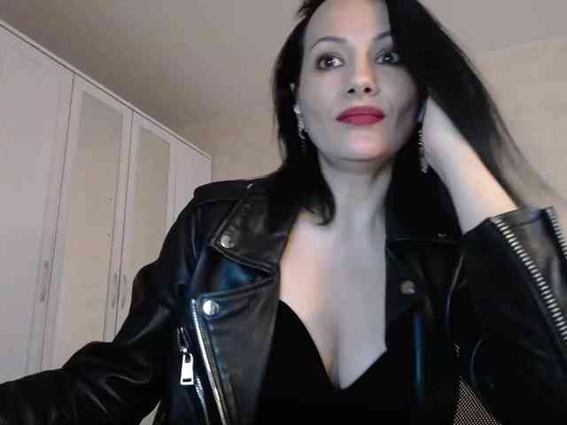 DominatriS webcam