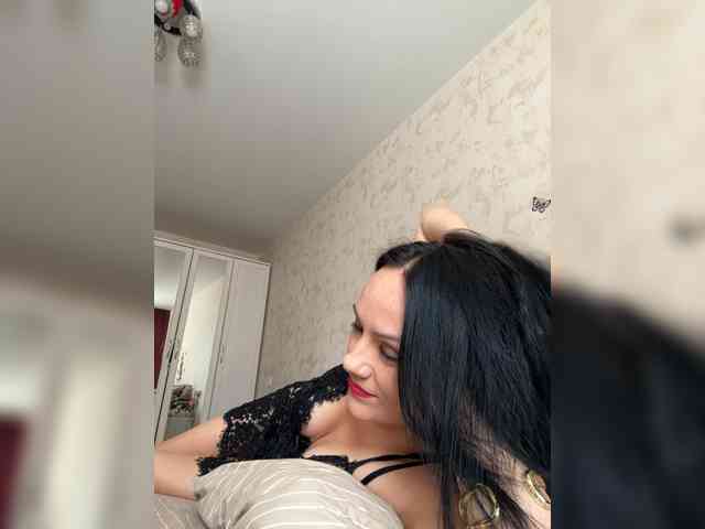 DominatriS webcam