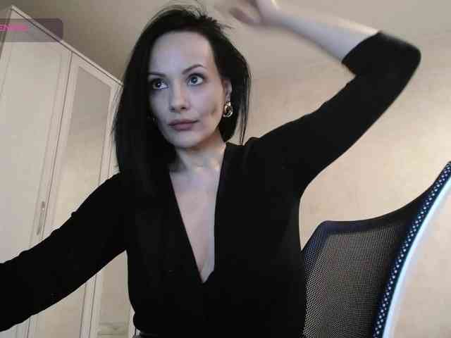 DominatriS webcam